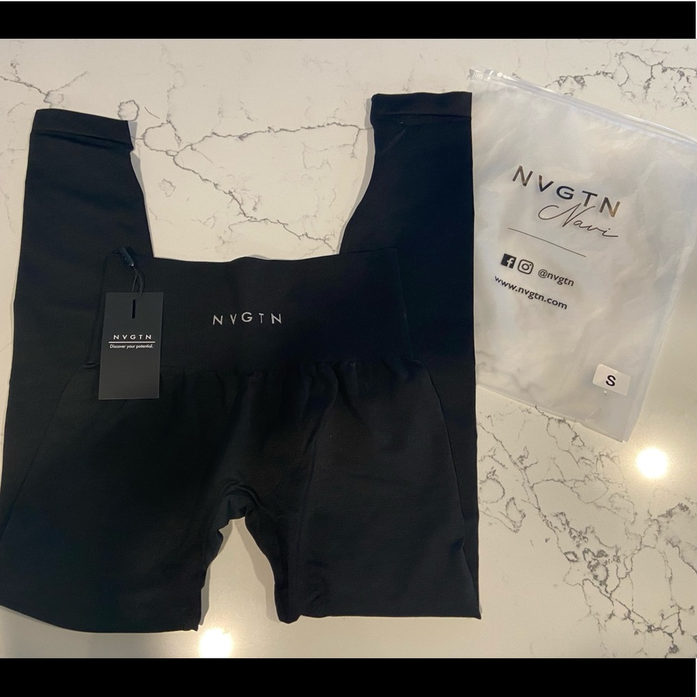NVGTN black seamless leggings